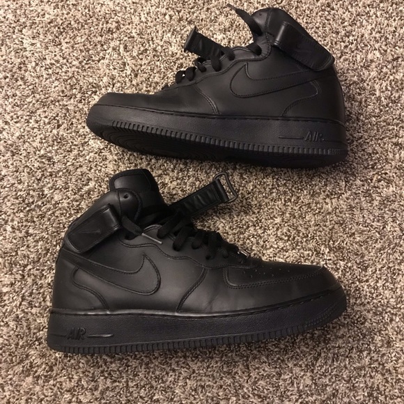 how to restore black air force ones